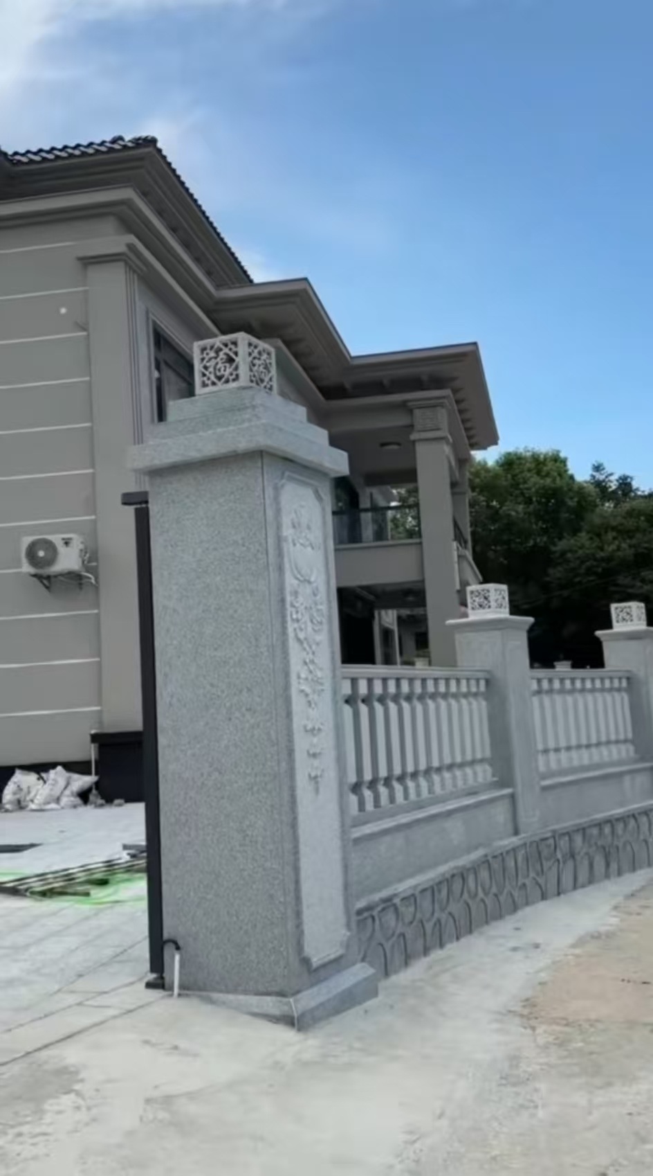 百色 芝麻白别墅围墙栏杆，私人订制