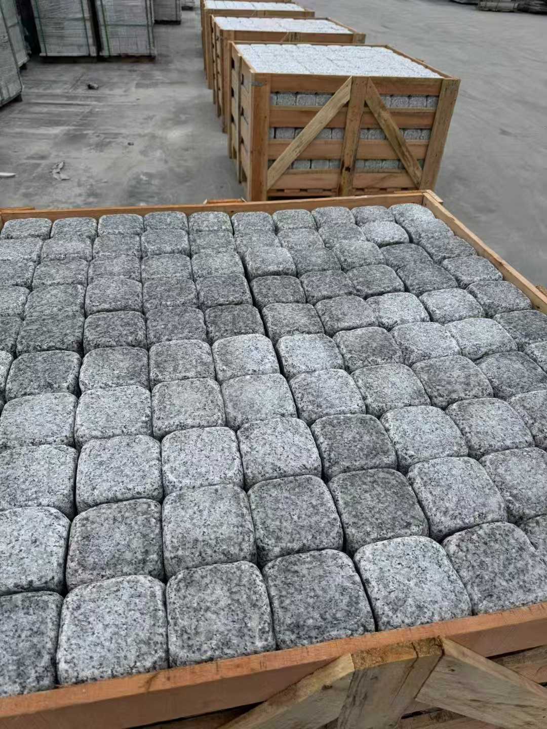 百色 园林景观滚石