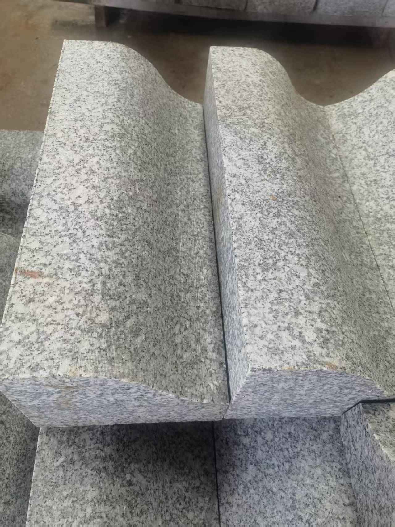 百色芙蓉白S型拉丝面路沿石