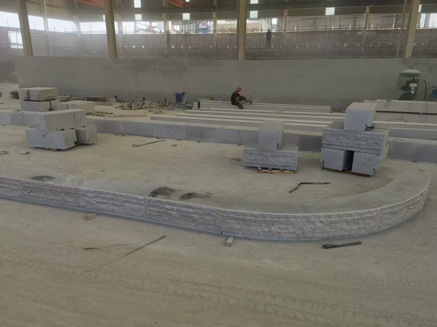 百色 芝麻白整石坐凳（光面+自然面）